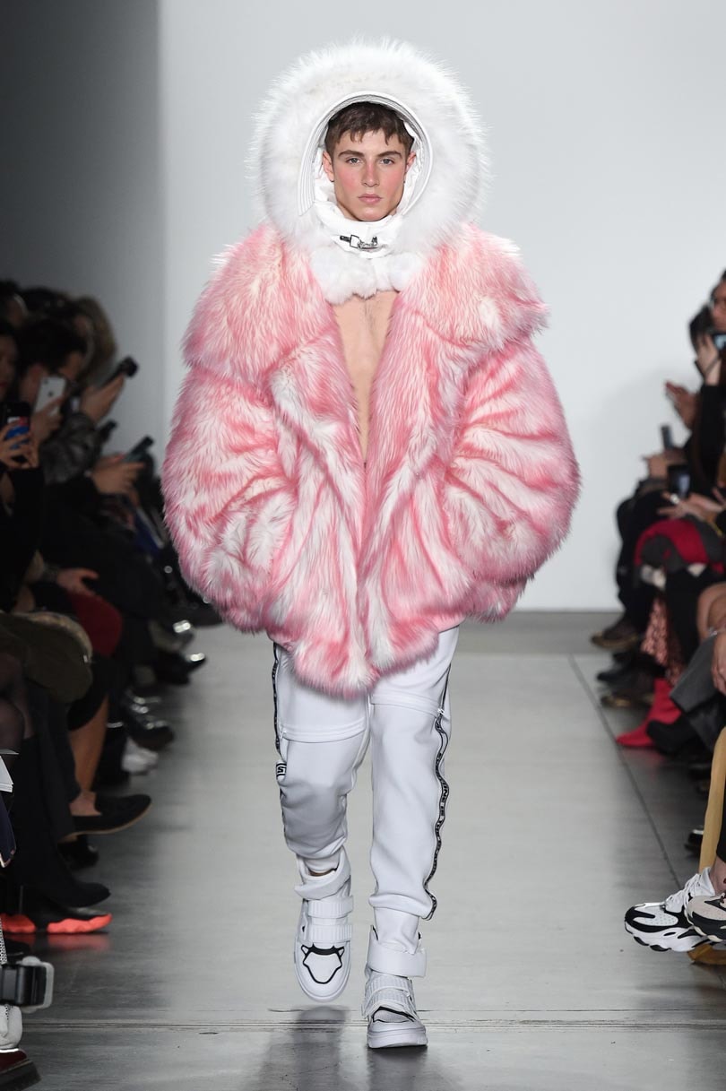 Chenpeng goes for e-commerce appeal at New York Fashion Week Chenpeng goes for e-commerce appeal at New York Fashion Week